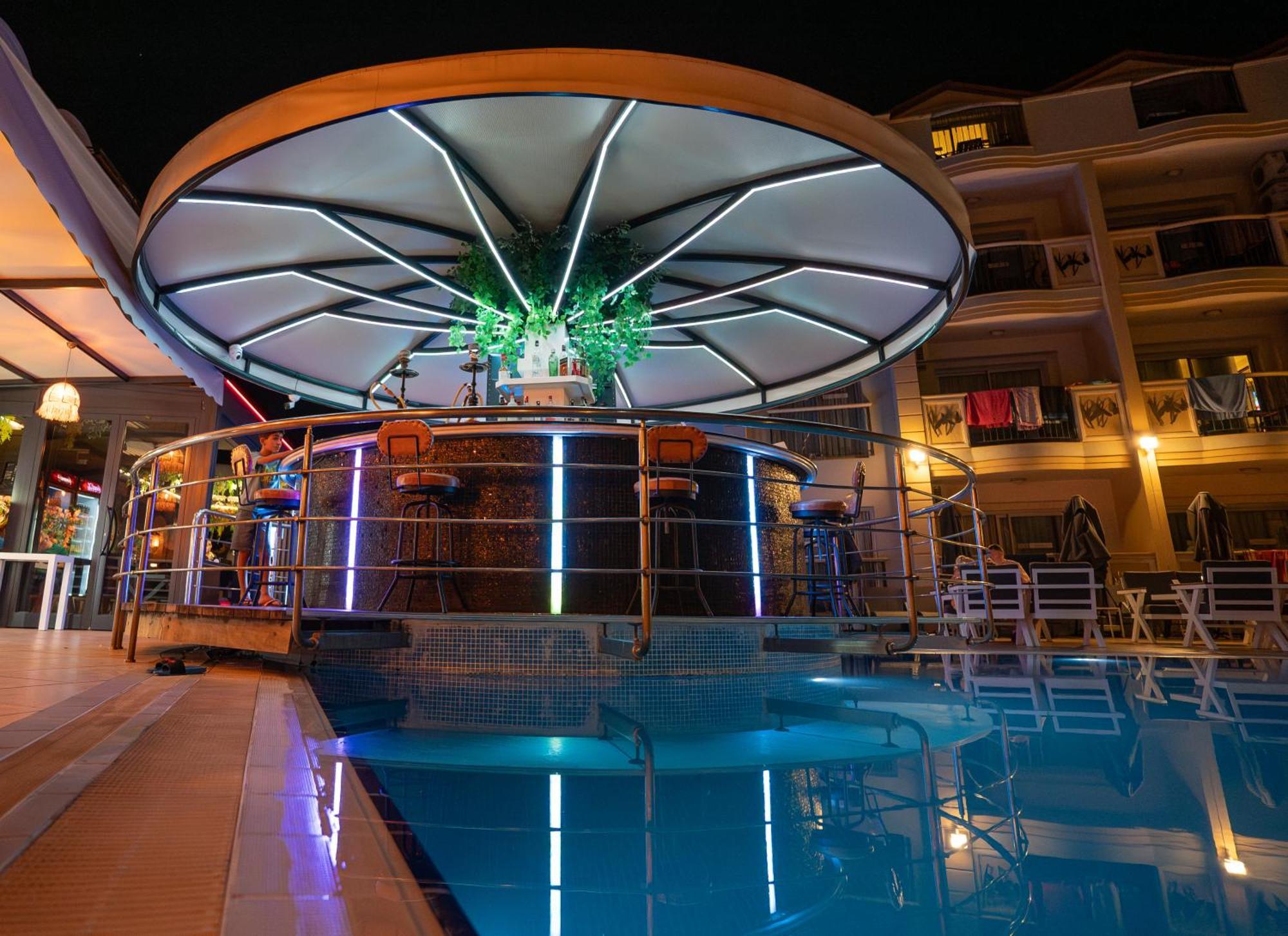 Club Karakas Apart Otel マルマリス エクステリア 写真