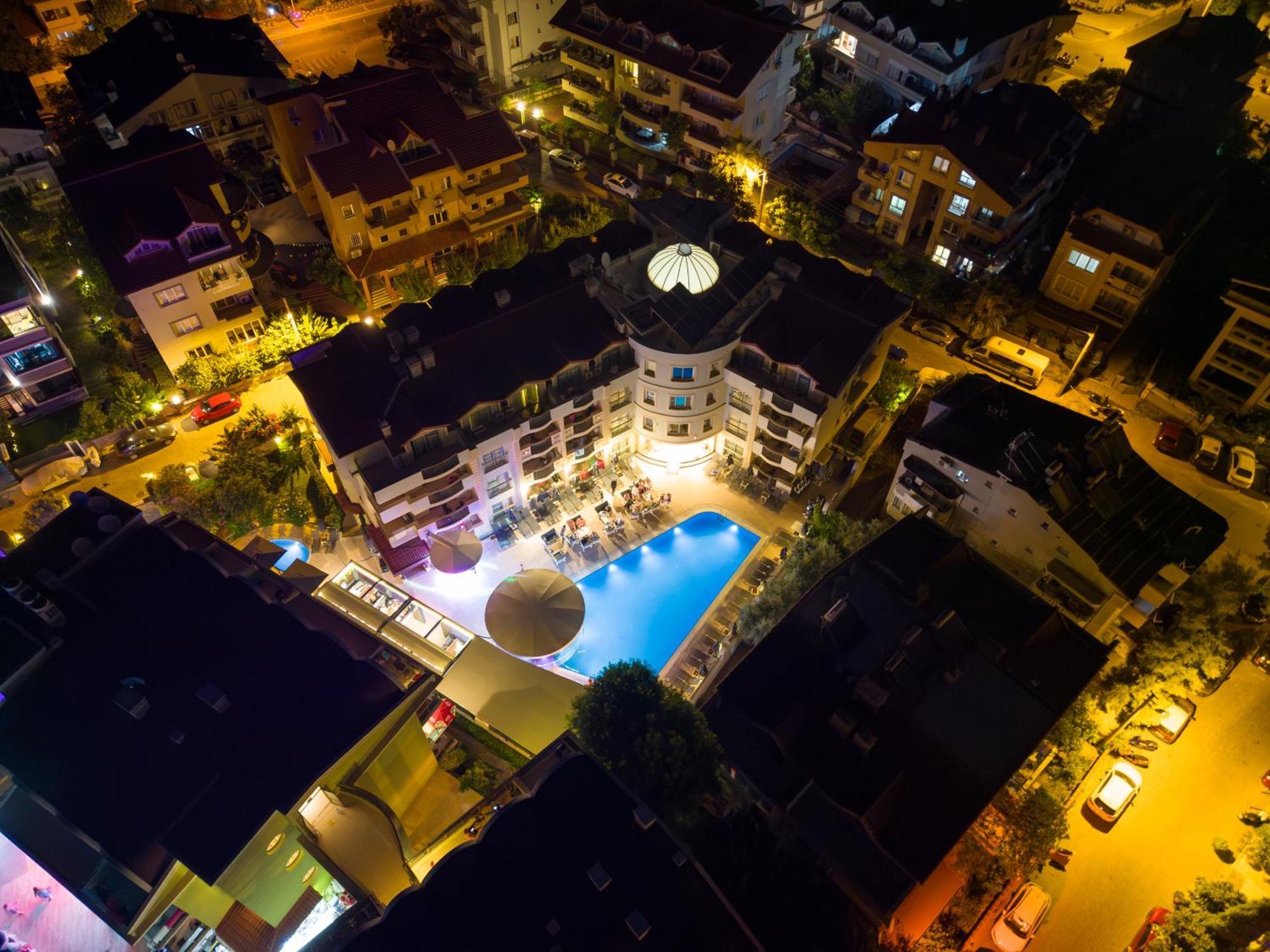 Club Karakas Apart Otel マルマリス エクステリア 写真