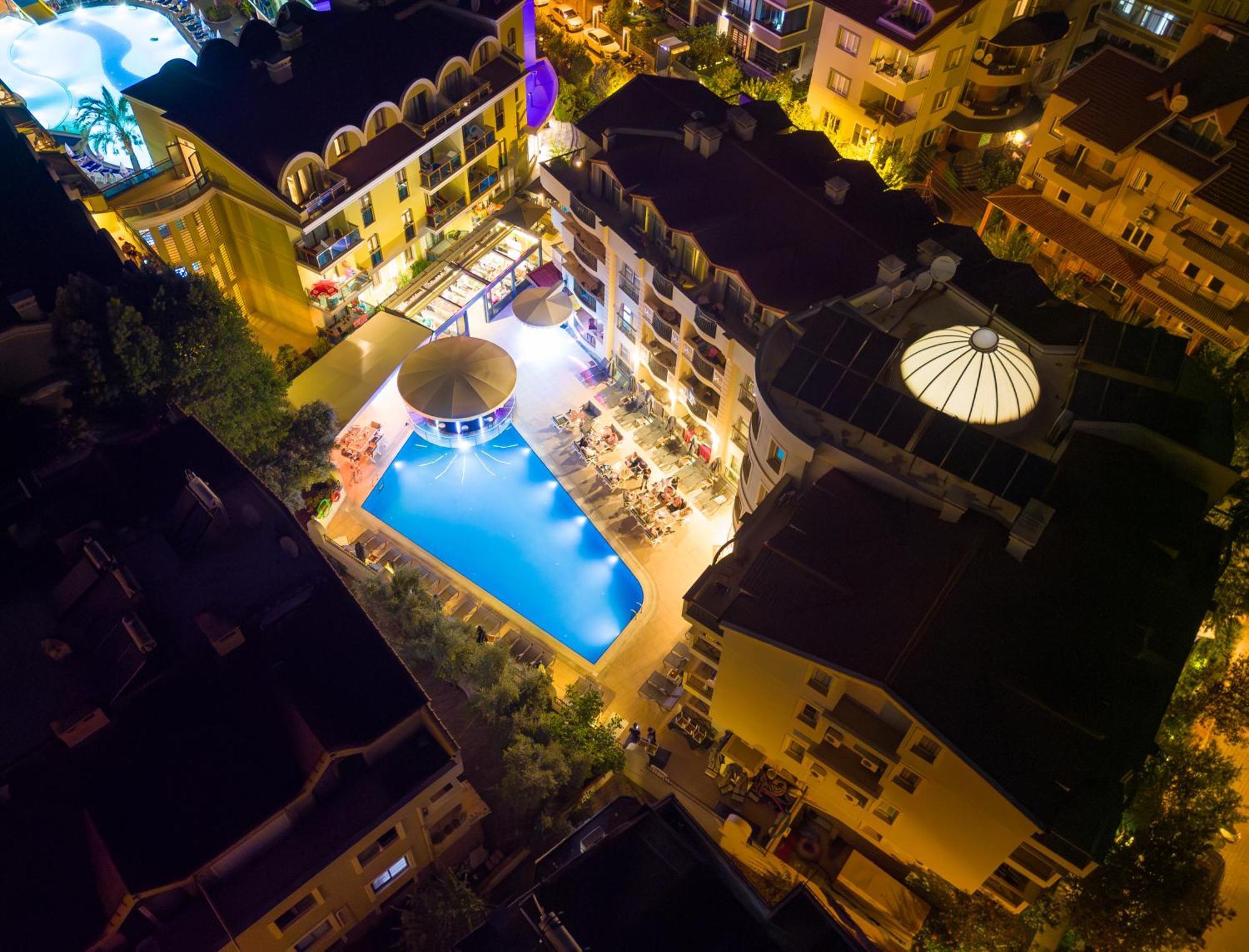 Club Karakas Apart Otel マルマリス エクステリア 写真